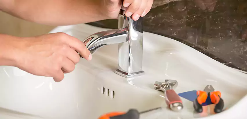 Bathtub Faucet Replacement in Boca Raton
